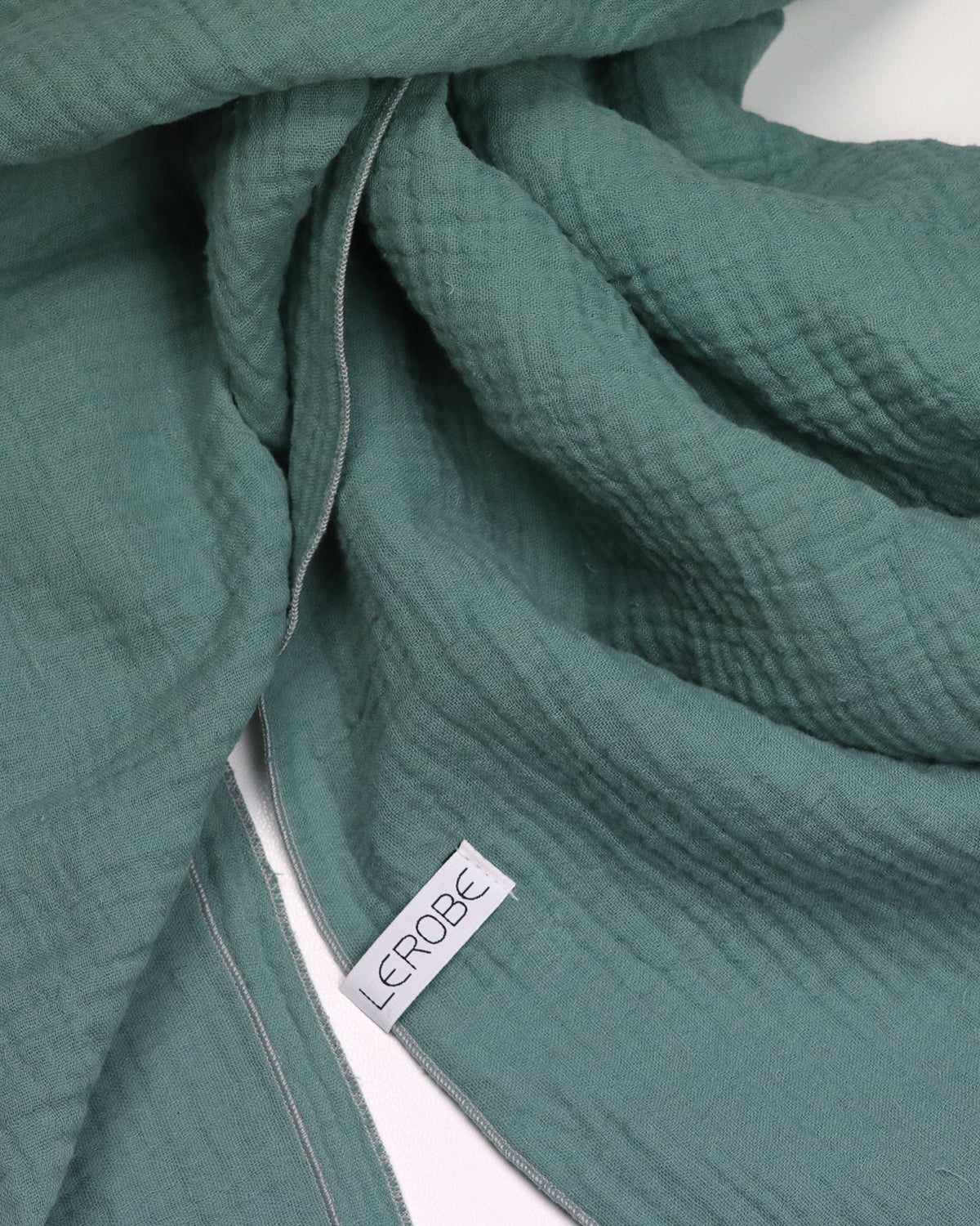 XXL Musselin Tuch seegrün mit Details