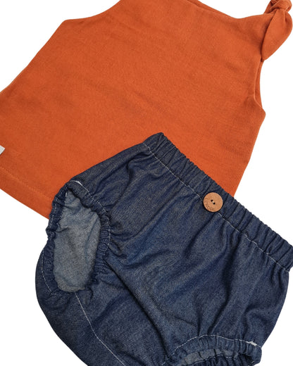 Sommer-Set Baby aus Musselin & Jeans | Kleid zum Binden + Windelhöschen | Größe 62/68 – Handgemacht aus 100% Baumwolle