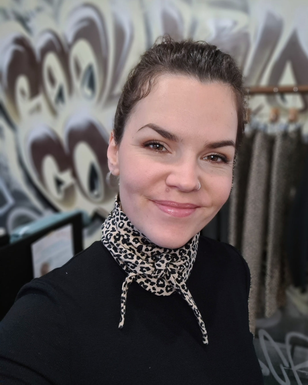 Sophie Scarf Leo aus Bio-Baumwolle – genähter Trend-Schal (Gr. 88 cm & 112 cm)