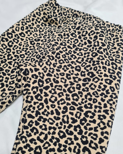 Bio-Sweat Leggins Leo – Basic & Flared Gr. 50–104