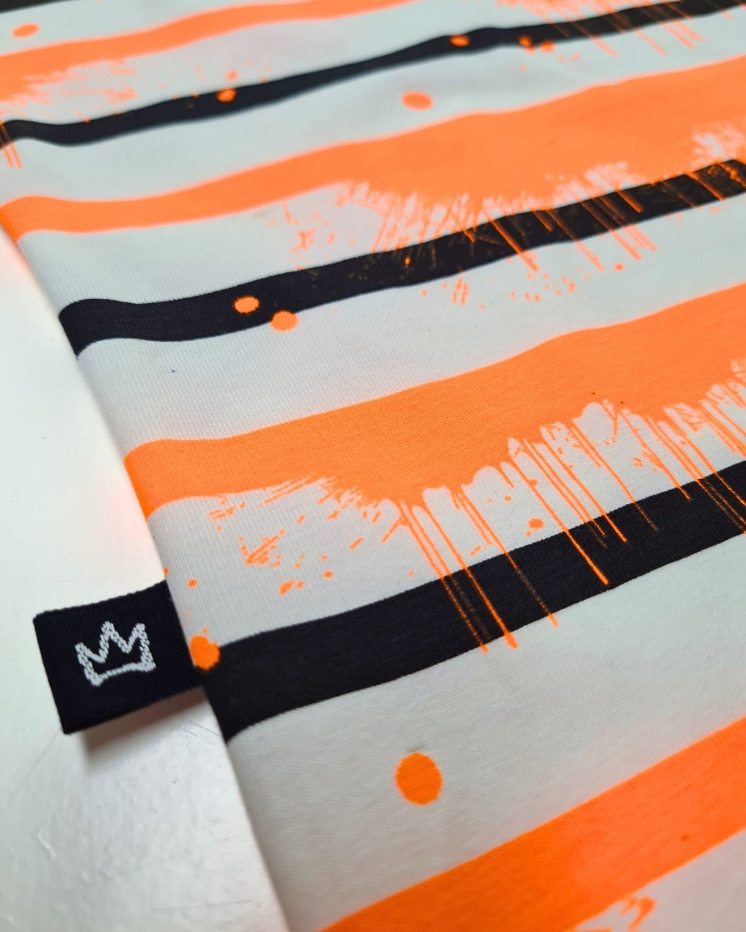Kinder Oversize Shirt – Neonverlauf in Schwarz-Orange | Sommer Must-Have
