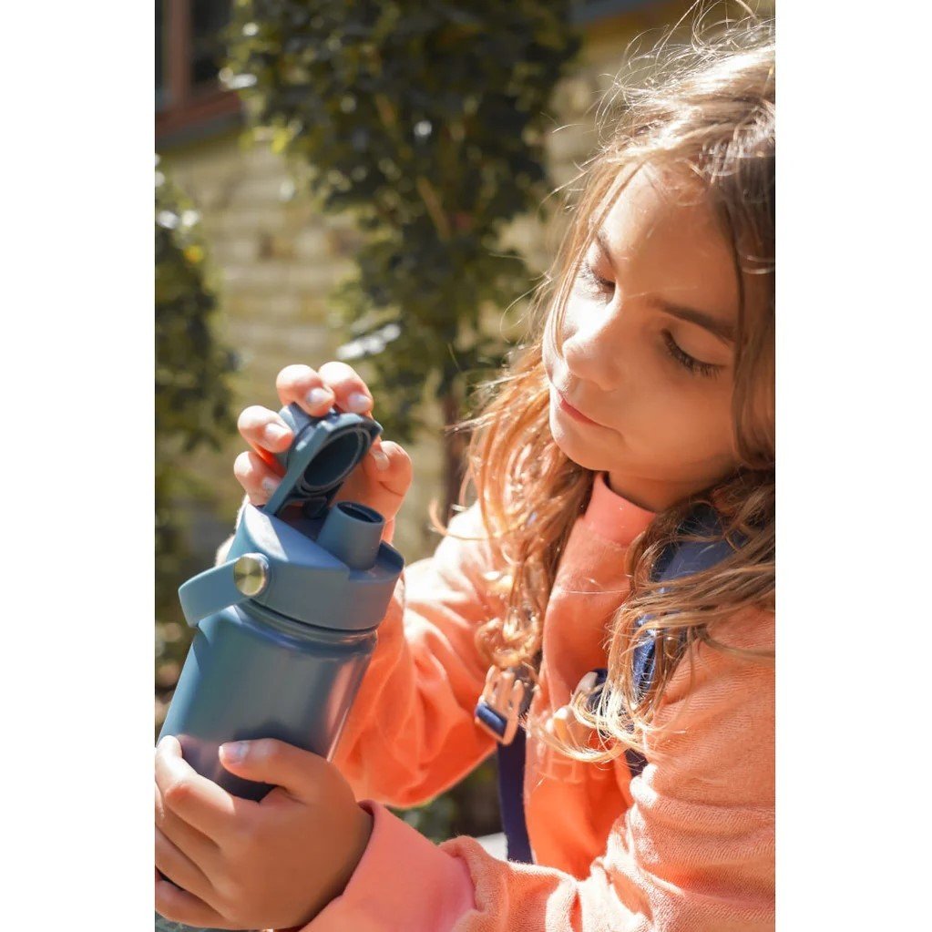 GRECH & CO. Twist-a-Go Isolierflasche für Kinder & Erwachsene – 16 oz / 475 ml & 18 oz / 532 ml