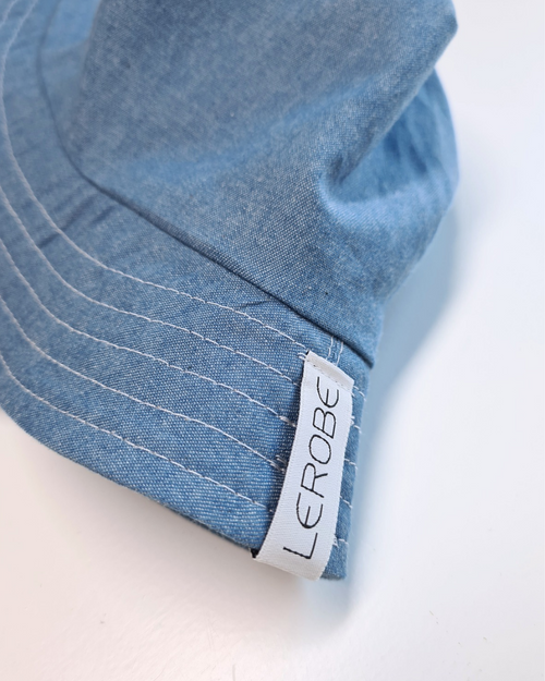 Baby Sommerhut aus Jeansstoff – Sonnenschutz mit Bindebändern