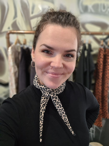 Sophie Scarf Leo aus Bio-Baumwolle – genähter Trend-Schal (Gr. 88 cm & 112 cm)