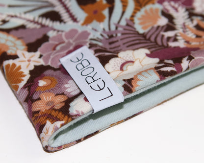 Beaniemütze mit besonderem Blumenprint